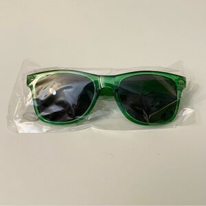 Moosehead Lager Beer Sunglasses Green